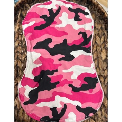 Pink Camouflage Burp Cloth, Baby Girl Burp Cloths, Burp cloths, Baby Shower Gift, Burp Rags, Camo Burp cloth, Girls burp cloth, Baby Gifts