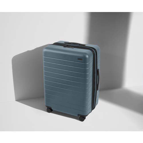 The Medium Flex in Coast Blue