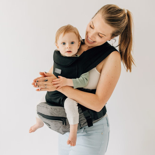 Tushbaby Hip Seat and Snug Carrier Bundle - Grey, Black Snug Carrier
