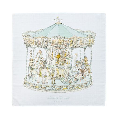 Atelier Choux Carré – Green Carousel
| Caitlin Wilson