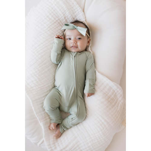 Bamboo Zip Pajamas | Pistachio | ff club
