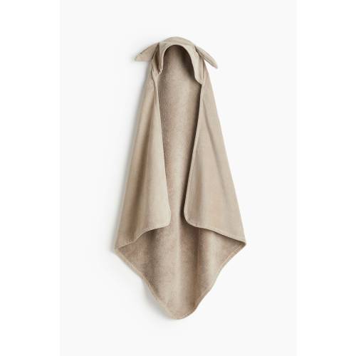 HOODED BATH TOWEL