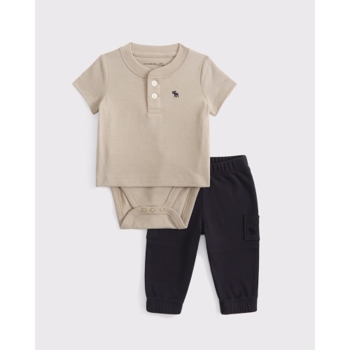 baby henley bodysuit & cargo sweatpants set
