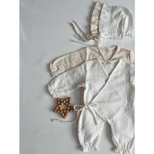 Gender Neutral Baby Muslin Kimono,Newborn Coming Home Outfit,Newborn jumpsuit,100 % organic double layer muslin baby kimono hat gloves set