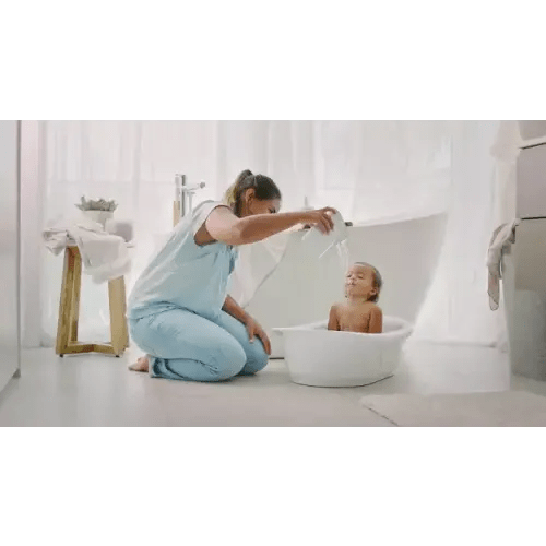 Frida Baby 4-in-1 Grow-With-Me Bath Tub