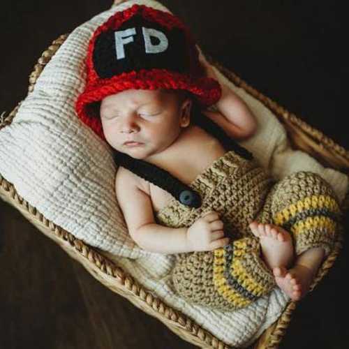 Crochet Fireman Set/Firefighter Newborn Photo Prop/Infant Halloween Costume/Baby Shower Gift/Cake Smash Prop/Firefighter Photography Prop