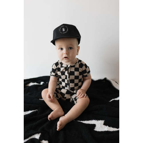 Shortie Bamboo Zip | Black Checker