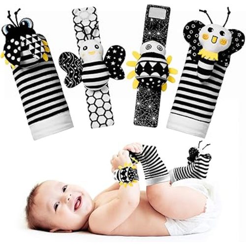 Baby Toys 0-6 Months - High Contrast Baby Toys for Newborn Toys 0-3 Months Brain Development Infant Toys Baby Rattles 6-12 Months Black and White Baby Rattle Socks & Wrist Toys Gifts for Boys Girls