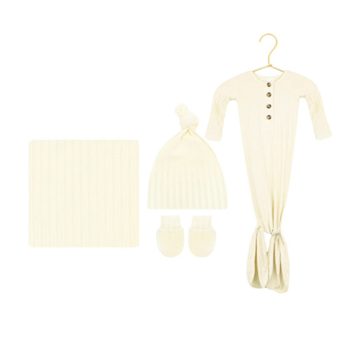 Quinn Ribbed Newborn Hat Bundle (Gown) – Lou Lou & Company