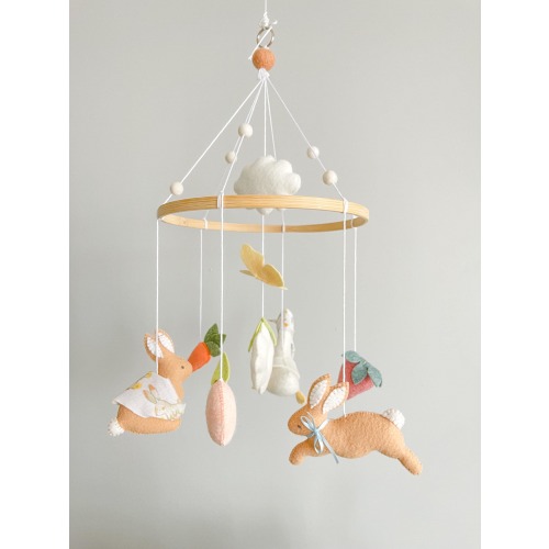 Garden rabbit crib mobile, Garden rabbit nursery mobile, Garden rabbit felt mobile,Mobile with rabbit in the garden,Garden bunny crib mobile