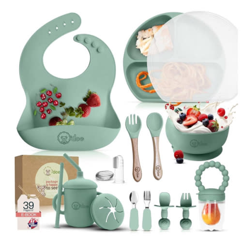 O'doe 17-Piece BPA-Free Silicone Baby Feeding Set | Thick & Soft Suction Plates, Baby Bowls, Wooden Fork & Spoon, and More | Make Mealtime Fun and Easy for Your Little One (Green, V2)