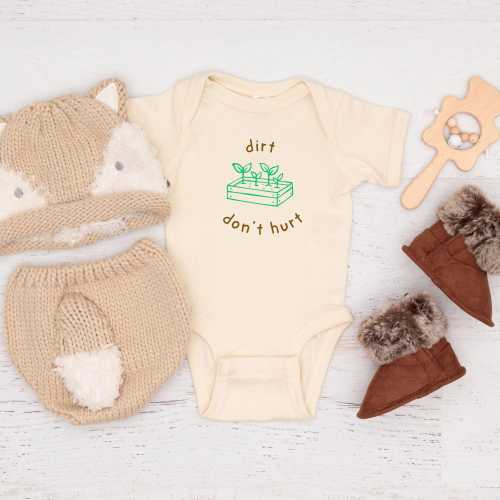 Gardening Lover Baby Bodysuit, Funny "Dirt Don't Hurt" Infant Top, Plant Lover Newborn Gift, Vegetable Farming Baby Romper