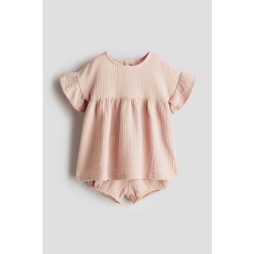 2-PIECE COTTON MUSLIN SET (Size 9-12m)