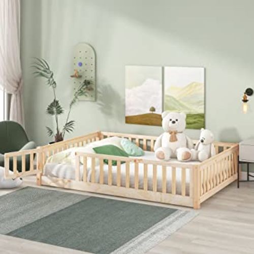 Twin Floor Bed for Children, Sturdy Wood Montessori Bed Frame with Wood Slats, Fence & Door, Montessori Floor Bed for Girls and Boys, Natural (with Bed Slats)