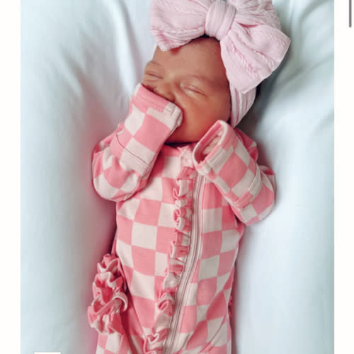 Strawberry/Rosy Checkerboard / Organic Frill Zip Footie – SpearmintLOVE