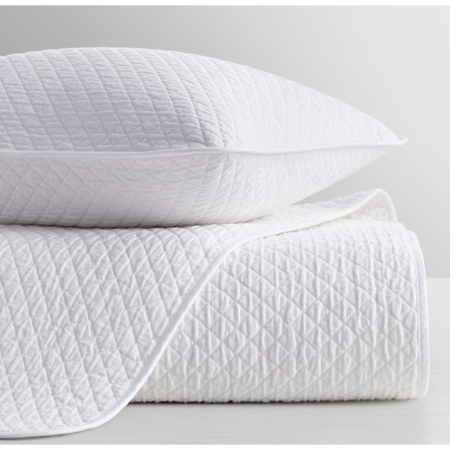 Vintage-Washed Diamond Matelassé Toddler Coverlet | RH Baby & Child | White