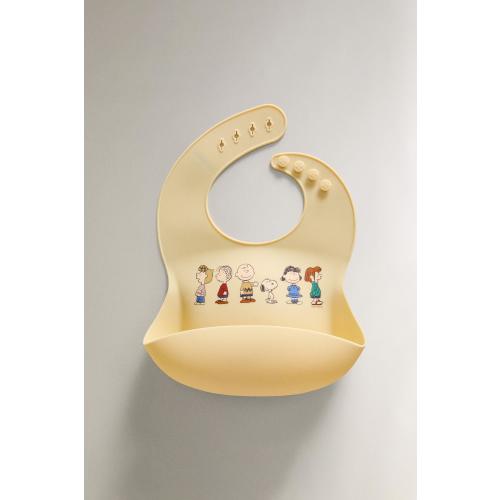 Zara — Peanuts™ Silicone Bib