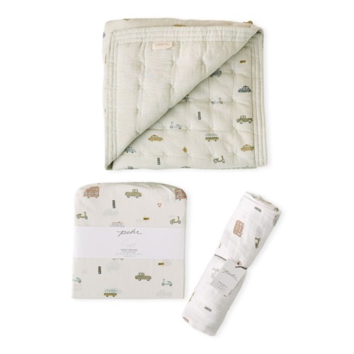 Welcome Newborn 3-Piece Gift Set