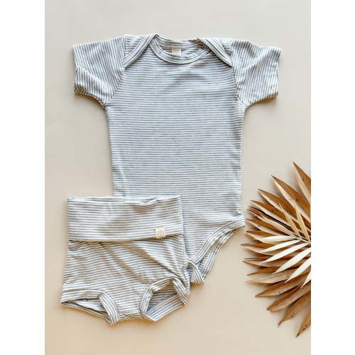 Bamboo/Organic Cotton Outfit Bodysuit + Bloomers Set | Gray Stripe