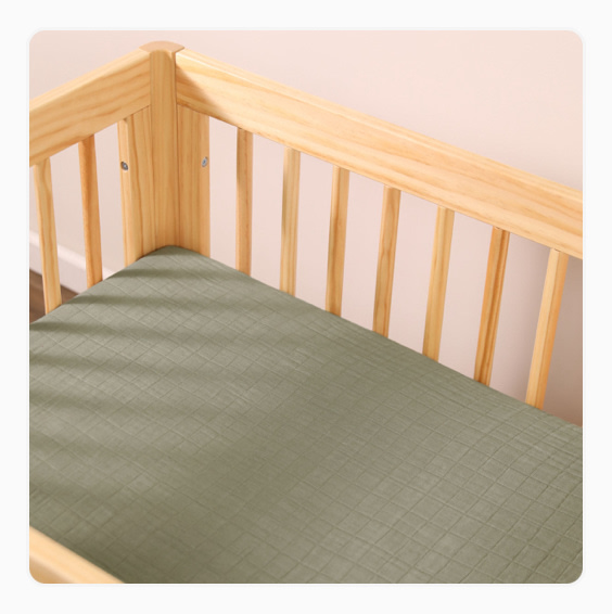 Babyletto All-Stages Midi Crib Sheet in GOTS Certified Organic Muslin Cotton
