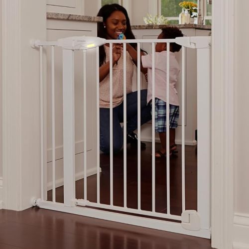 Toddleroo by North States Bright Choice Auto-Close Baby Gate with Door. Pressure Mounted Baby Gate for Doorways, Child Gate Fits Openings 29.75” to 40.5” Wide. (30" Tall, White)
