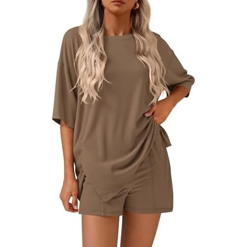 KIRUNDO 2 Piece Sets for Women Summer Lounge Sets Casual Oversized Tshirts Shorts Matching Airport Travel Outfits Postpartum