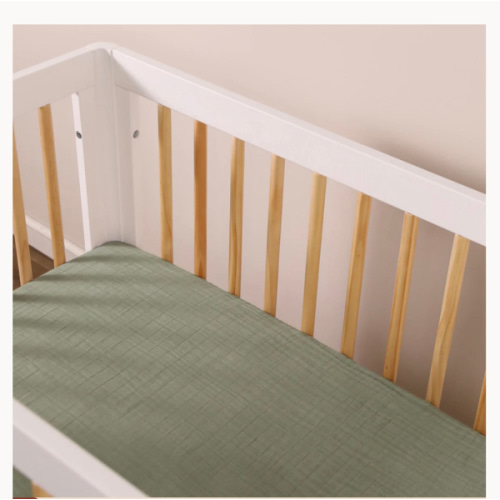 Babyletto Mini Crib Sheet in GOTS Certified Organic Muslin Cotton
