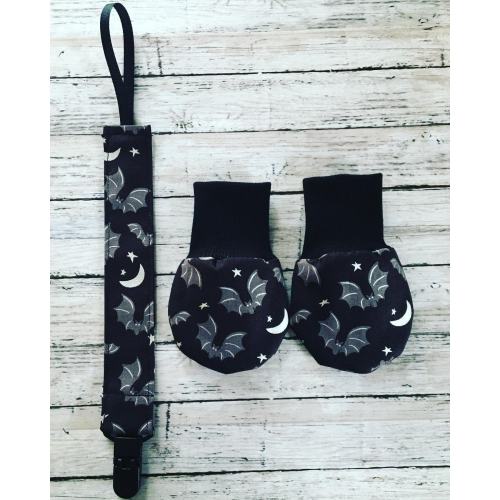Baby Bat Newborn Mitts Pacifier Clip Moon Stars Little Ghoul