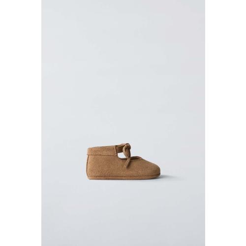 BOW TRIM LEATHER BALLET FLATS - Brown | ZARA United States