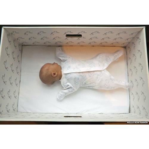 Why Finnish babies sleep in cardboard boxes - BBC News
