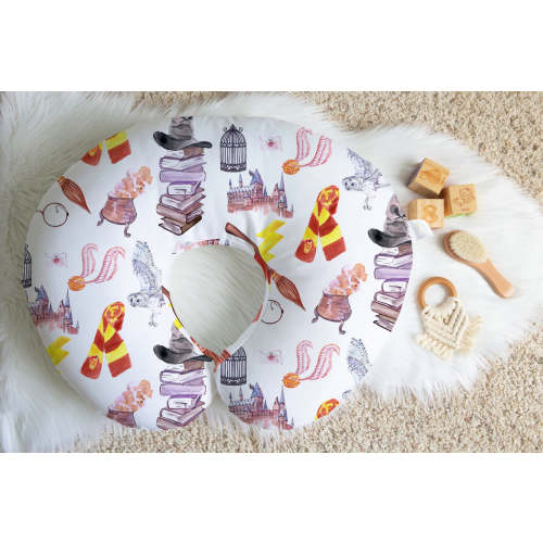 Wizard & Magic Nursing Pillow Cover
– SuiteBaby