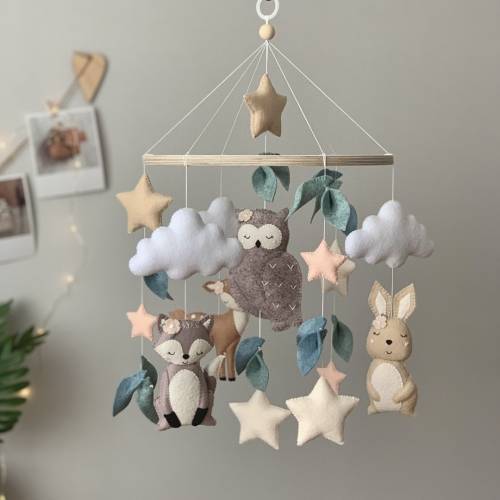 Woodland baby mobiles, neutral mobile with forest animals deer hare fox owl, forest baby mobiles, neutral woodland nursery decor