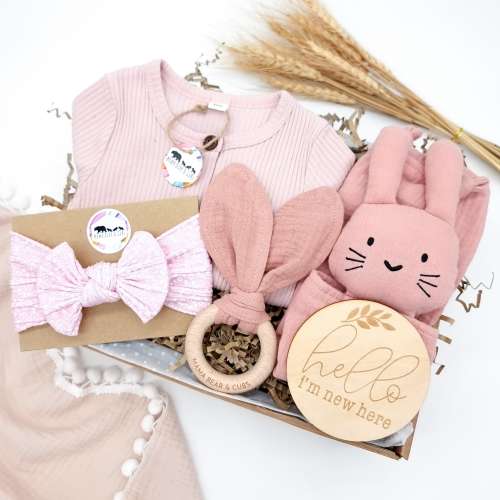 Baby Girl Pink Gift Set | New Baby Gift Hamper | Newborn Gift Bundle | Baby Shower Gift | New Baby Girl Outfit | Baby Girl Headband Bow