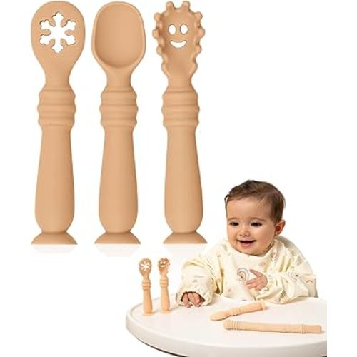Bornealand® Baby Self Feeding Spoon Set with case – Infant Spoons First Stage with Suction Base – Baby Spoons 4 Months – Infant Feeding Essentials (Cream)