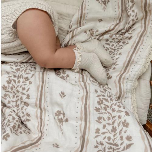 Lettie Floral QUILTED 6 Layer Gauze Blanket