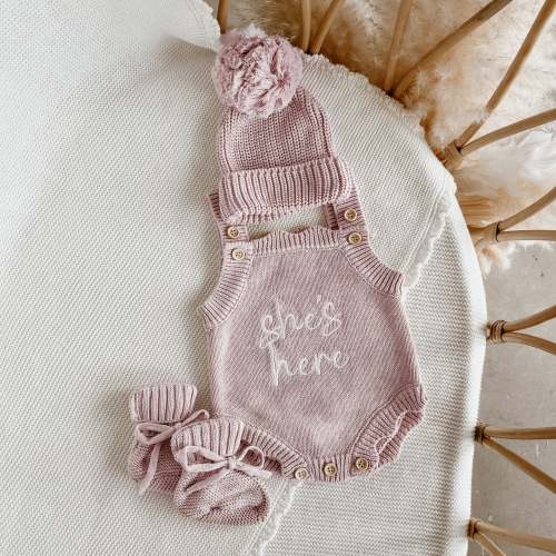 Announcement Bundle - 'She's Here' Singlet Romper/Beanie Set - Lavender
