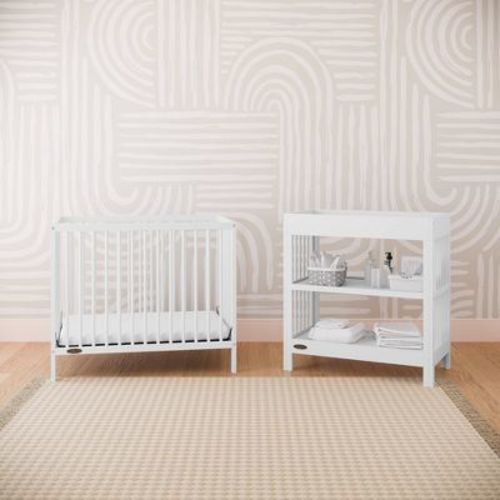 Graco Teddi Convertible Mini Crib with Mattress - Black