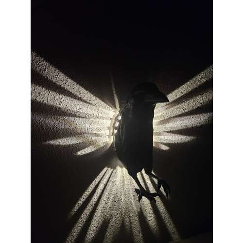 Raven lamp, Raven, Crow light with wing effect