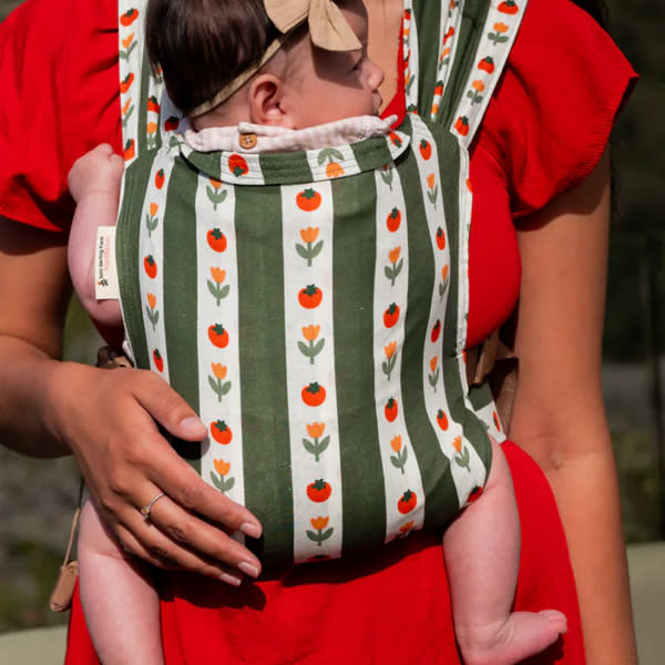 Medley Sprout Newborn Carrier (7-24 lbs) | hope&plum