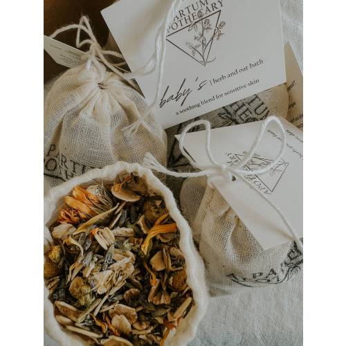 Baby's | Herb and Oat Bath - Nourishing Baby Bath - Baby Care - Herbal Remedy - New Mom Baby Shower Gift - gift for new baby