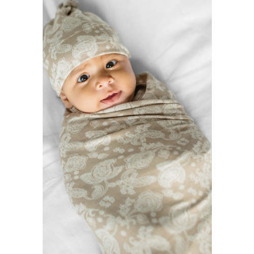 Highland Lace Swaddle