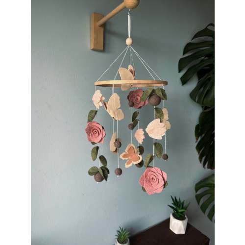 Flowers baby mobile, Butterfly crib mobile, green floral baby mobile, hanging felt mobile, cot mobile for baby girl, flowers nursery decor