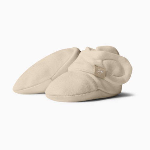 Goumi Kids x Babylist Stay On Baby Boots - Oat, 0-3 M