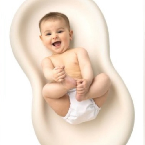 Keekaroo Peanut Changer Baby Vanilla– The Original Made in USA Easy-to-Clean Changing pad and The only Shell Over Foam, Fully Water Repellant