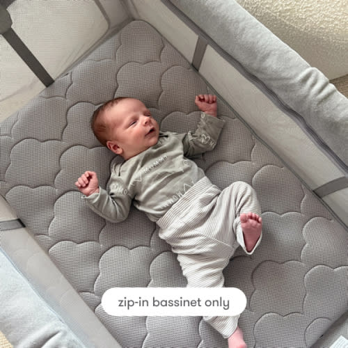 Newton Deluxe Travel Crib & Play Yard - Bassinet Attachment Only