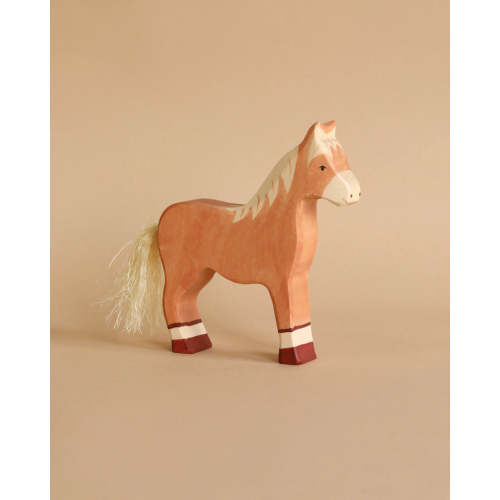 Holztiger Horse, Standing, Light Brown– Odin Parker