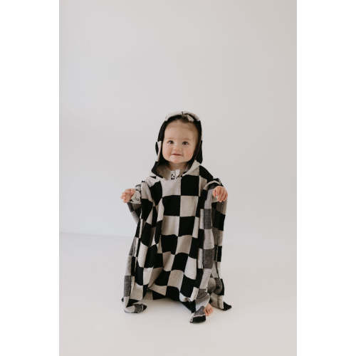 Hooded Towel | Black Checkerboard