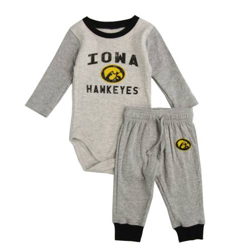 Wes and Willy Iowa Hawkeyes 2-Piece Jogger Set (Baby Boy) at Von Maur
