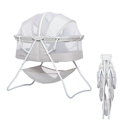 Dream On Me Karley Bassinet in Grey, Lightweight Portable Baby Bassinet, Quick Fold and Easy to Carry , Adjustable Double Canopy, Indoor and Outdoor Bassinet with Large Storage Basket.