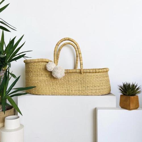 Wheatgrass African Moses Basket with Vegan Handle